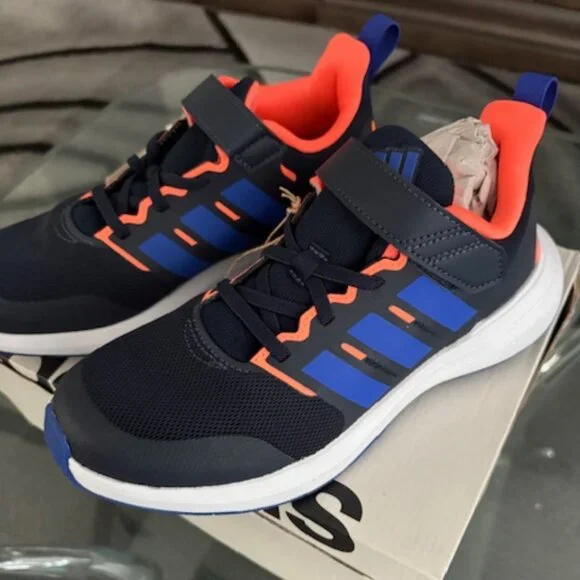 Brand New in Box Adidas FortaRun 2 Size 4 - Picture 1 of 8